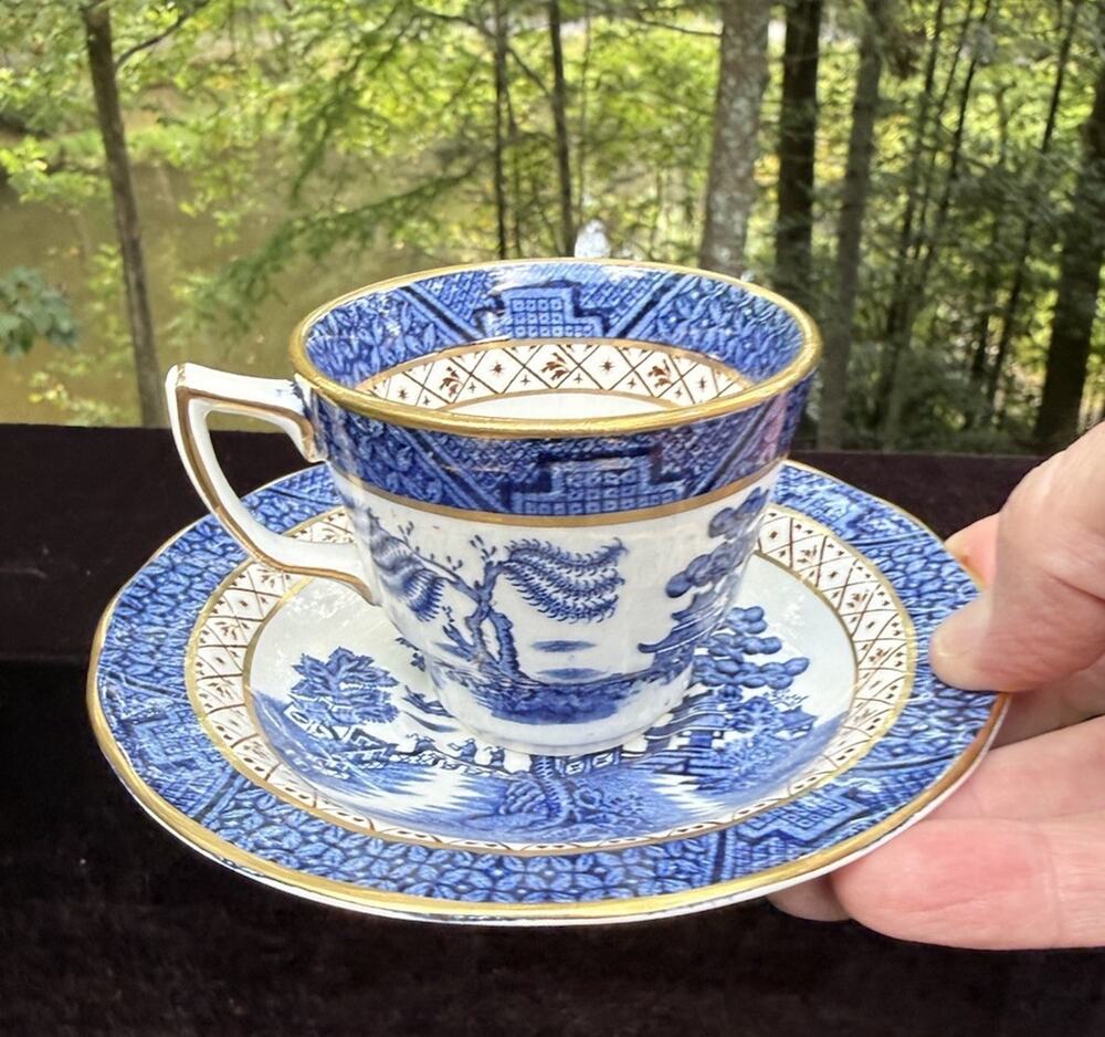 Vintage Booths Real Old Willow Cup & Saucer Gold Trim A8025 EUC!